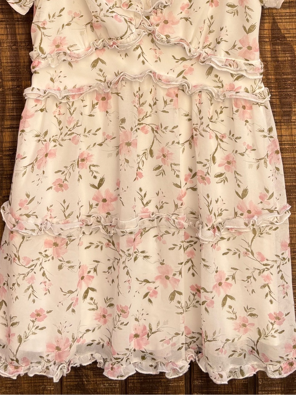 White Floral Ruffle Dress - Picture 5 of 12